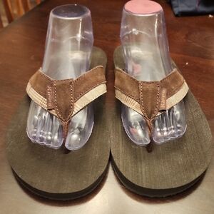 Kirra Brown and Tan Flip Flops Sz12
